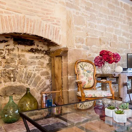 Cour D'epoisses Apartman